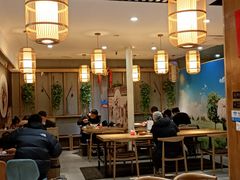 大堂-大头亮羊汤烩面·河南非遗(良乡总店)