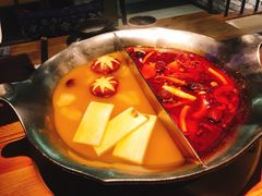 红颜花胶鸡锅-湊湊火锅·茶憩(杭州湖滨银泰in77店)