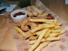 -菲滋意式餐厅(临平万达店)