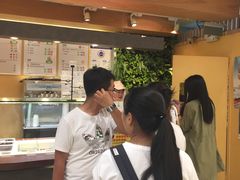 -三佰瑞冻酸奶(凯德MALL店)