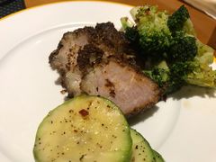 -昆山裕元花园酒店·温莎西餐厅