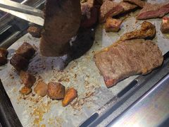 -阪尚皇·原切牛排·烤肉火锅自助(北京路店)