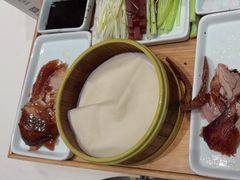 -梅花香里大酒店(郁金香路店)