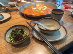 -老凯俚酸汤鱼(鸿通城店)
