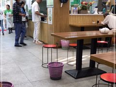大堂-草桥清真牛肉锅贴扁食店