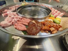 -哈哈碳都·牛肋条无限自助烤肉(宝龙店)