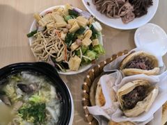 -闫家驴肉老店(华电一校店)