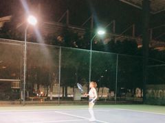 -成都高新创新角度网球俱乐部