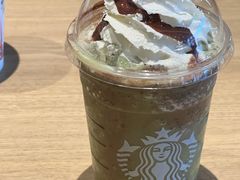 -星巴克臻选(威海威高广场店)