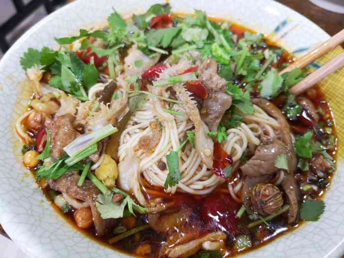 毛肚面庄-"很不错的小面店味道不错价格实惠."-大众点评移动版