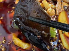 木耳-米二红烧兔(华阳店)