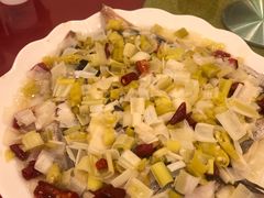 剁椒鱼头-天利思(邓尉店)