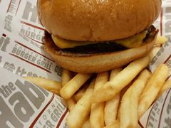 -The Habit Burger Grill 哈比特汉堡(爱琴海店)