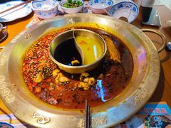 -哥老官重庆美蛙鱼头(西湖银泰十一哥店)