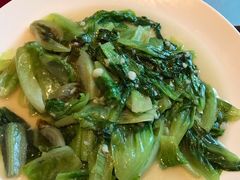 蒜蓉生菜-芳草地度假酒店·野炉中餐厅