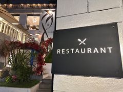 -Mark&Mars Restaurant