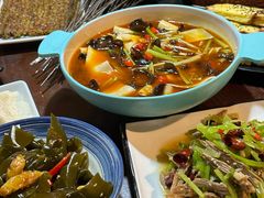 -六福烧烤酒馆(秦隆步行街店)