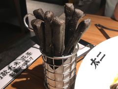 蘸汤吃的黑油条-太二酸菜鱼(福州泰禾店)