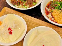 -周小波重庆小面·重庆名小吃(邹容路店)