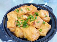 双月酿豆腐-双月饭店·20年老字号(新村店)