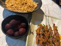 -巴厘龙虾·榜首油焖大虾(音乐学院·沿江酒馆店)