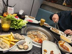 -佰烧海鲜烤肉火锅自助(台东步行街店)