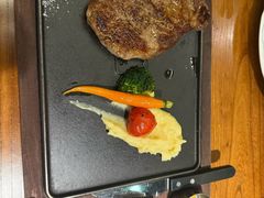 -1886德国汽车餐厅(外滩中央店)