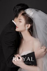 点击看大图 -挪娅婚纱摄影皇家会所