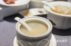 Bamboo Sponge and Lo Han Fruit Stewed Duck Soup