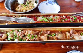 Bamboo Tube Chicken Rice