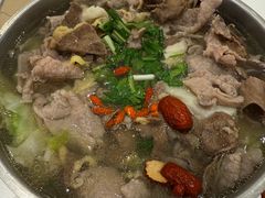 -犇逸·乐山跷脚牛肉·四川现炒(览海店)