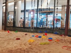 -PIPIKINGDOM皮皮王国欢乐号(欢乐海岸购物中心店)