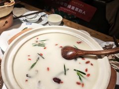 -老阿爸鲜鱼土菜(园区永旺店)