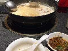 -煲宫猪肚鸡(昆山金鹰国际购物中心店)
