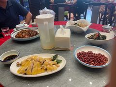 -侬佳蒸菜馆(听潮店)