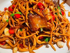 -鸽子侯·家宴·平价海鲜(市图书馆店)
