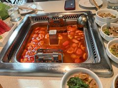 -海底捞火锅鲜切牛肉主题店(长寿路店)