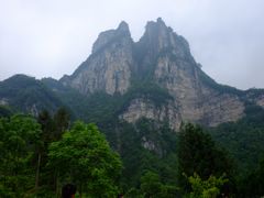 -鹿院坪生态旅游景区
