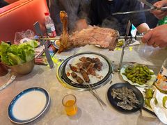 -沪上名羊天下•烤羊腿•东北烧烤•小龙虾(浦东直营总店)