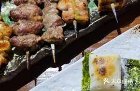 Signature Yakitori Platter