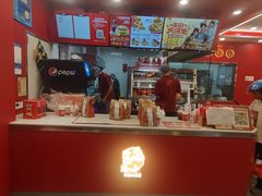 -塔斯汀中国汉堡(徐汇汇京广场店)