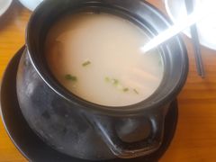 -莲餐厅·湖北菜·潜江小龙虾店(愚园路店)