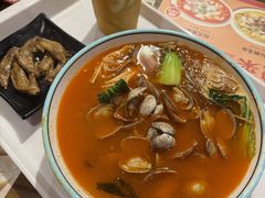 -何记花甲(海岸城旗舰店)