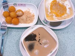 金枝玉露-松记糖水店(铜锣湾分店)