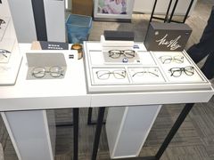 -浮光眼镜·蔡司视觉合作·数字验配中心(陆家嘴店)