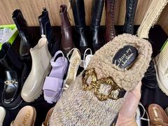-广州周大福金融中心