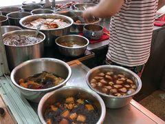 -松树干拌面店
