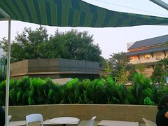 户外就餐区-Green Option(官舍店)