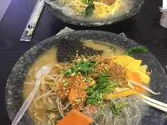 -小蛮椒麻辣烫·麻辣拌(青浦宝龙店)