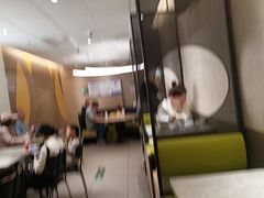 -麦当劳(西单明珠店)